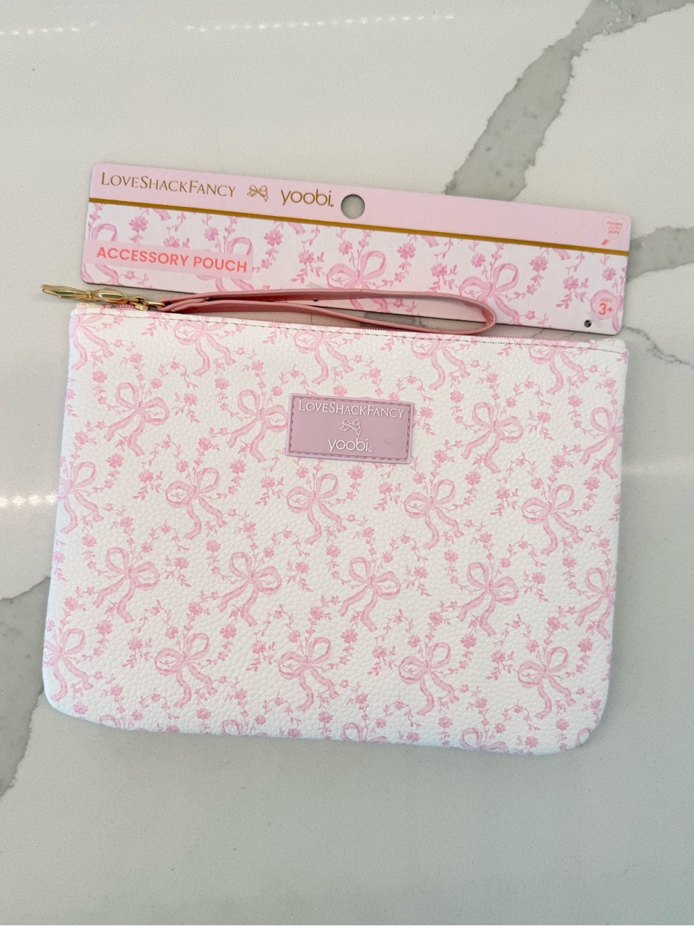 🤍 LoveShackFancy x Target - Flat Zip Pencil Case with Strap - Chantilly